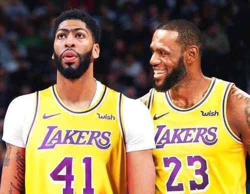 1,詹姆斯三双领衔湖人复仇凯尔特人  