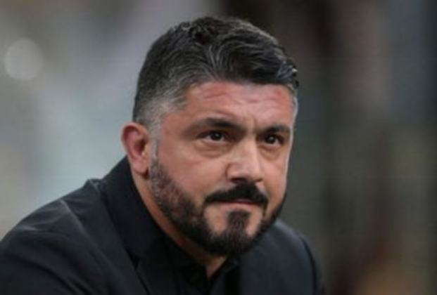  佛罗伦萨客场爆冷取胜，击败劲旅那不勒斯