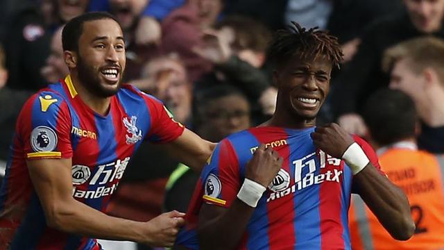  水晶宫主场击退埃弗顿，霍奇森战术显神威