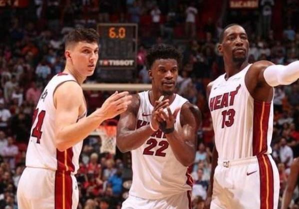  阿德巴约两双助力热火，客场掀翻东部第一